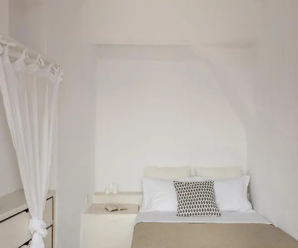 Parathira Cave By Cycladica Villa