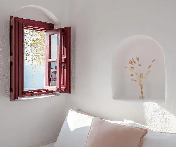 Parathira Cave By Cycladica Villa